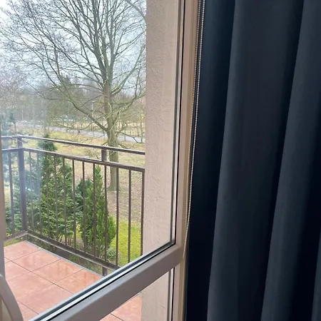 アパート Apartament Dziwnow *